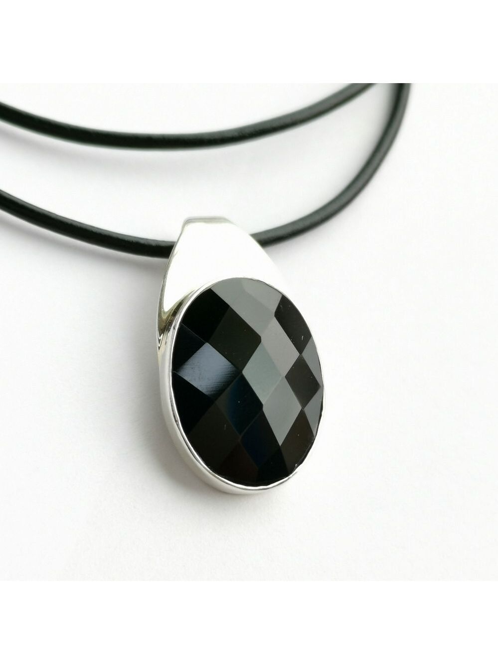 NEW, sterling silver black onyx pendant necklace